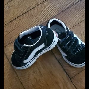 Toddler size 5  Vans sk8 low sneaker